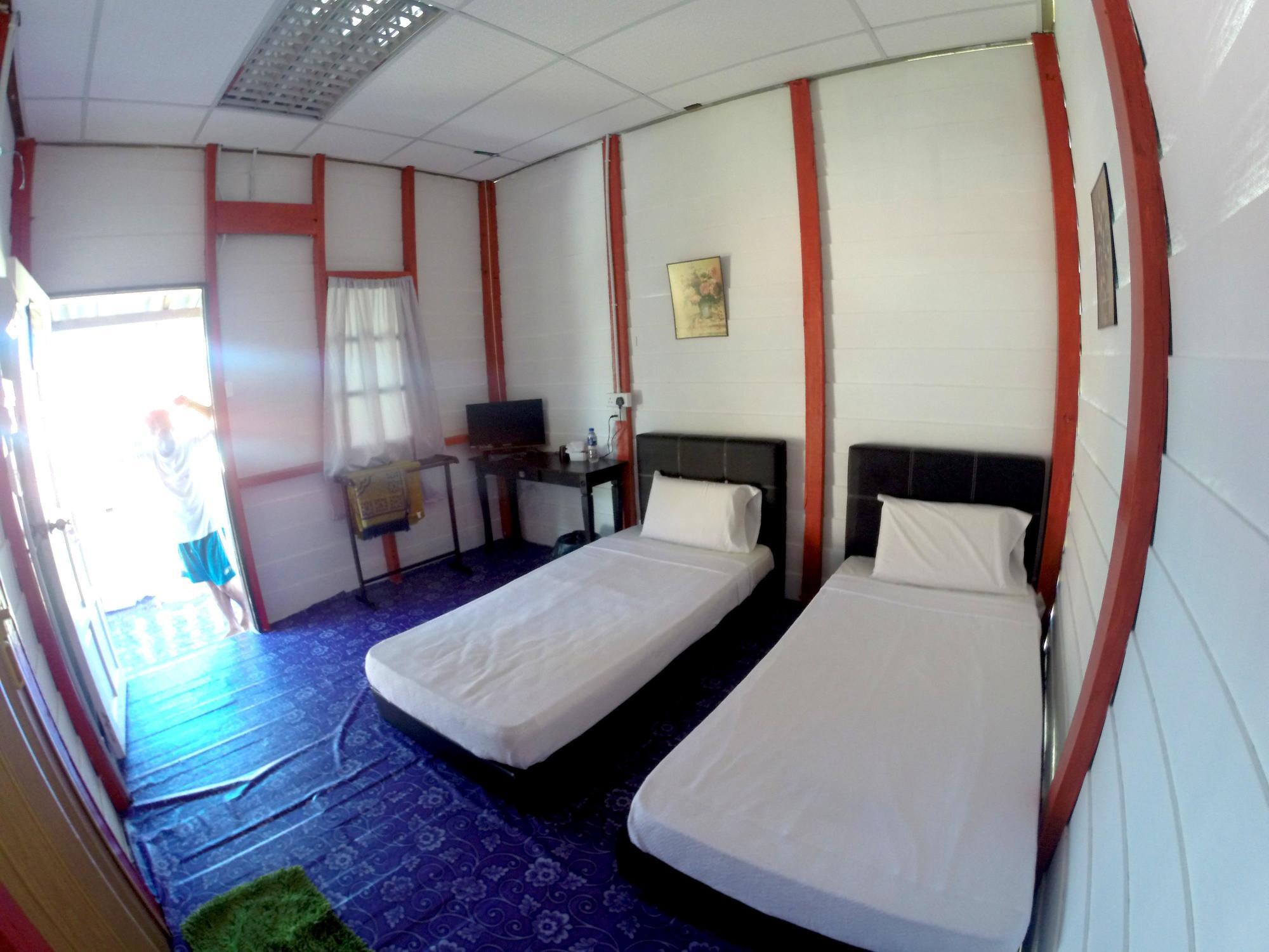Dgeting Beach Resort Tumpat Εξωτερικό φωτογραφία